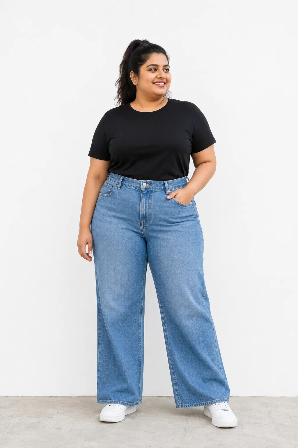 Jeans at Romeo Walking Street